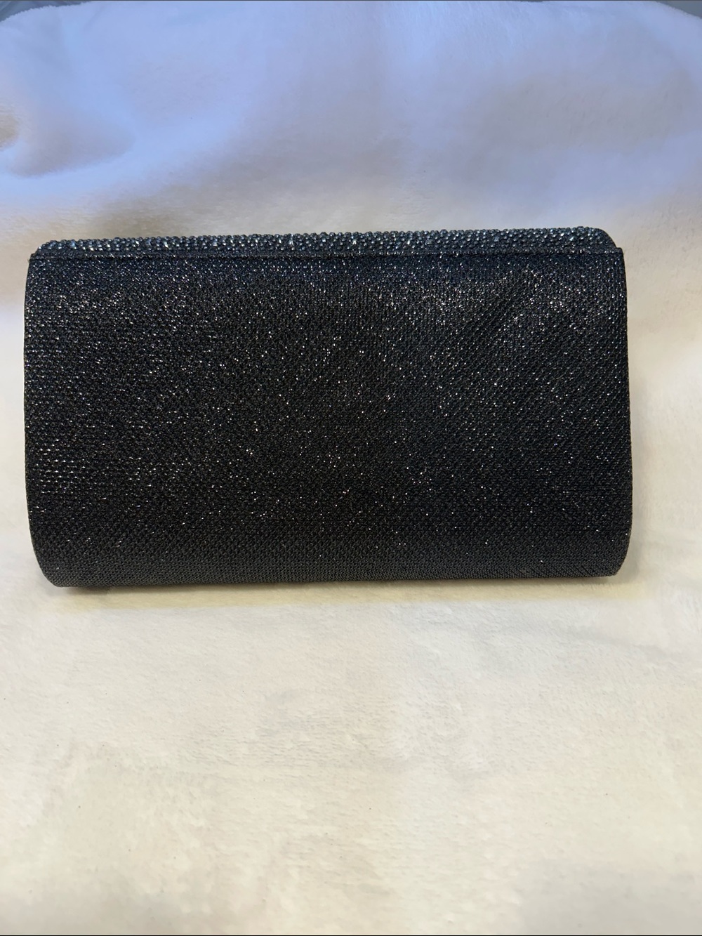 Black Crystal Bow Clutch - Picture 3 of 8